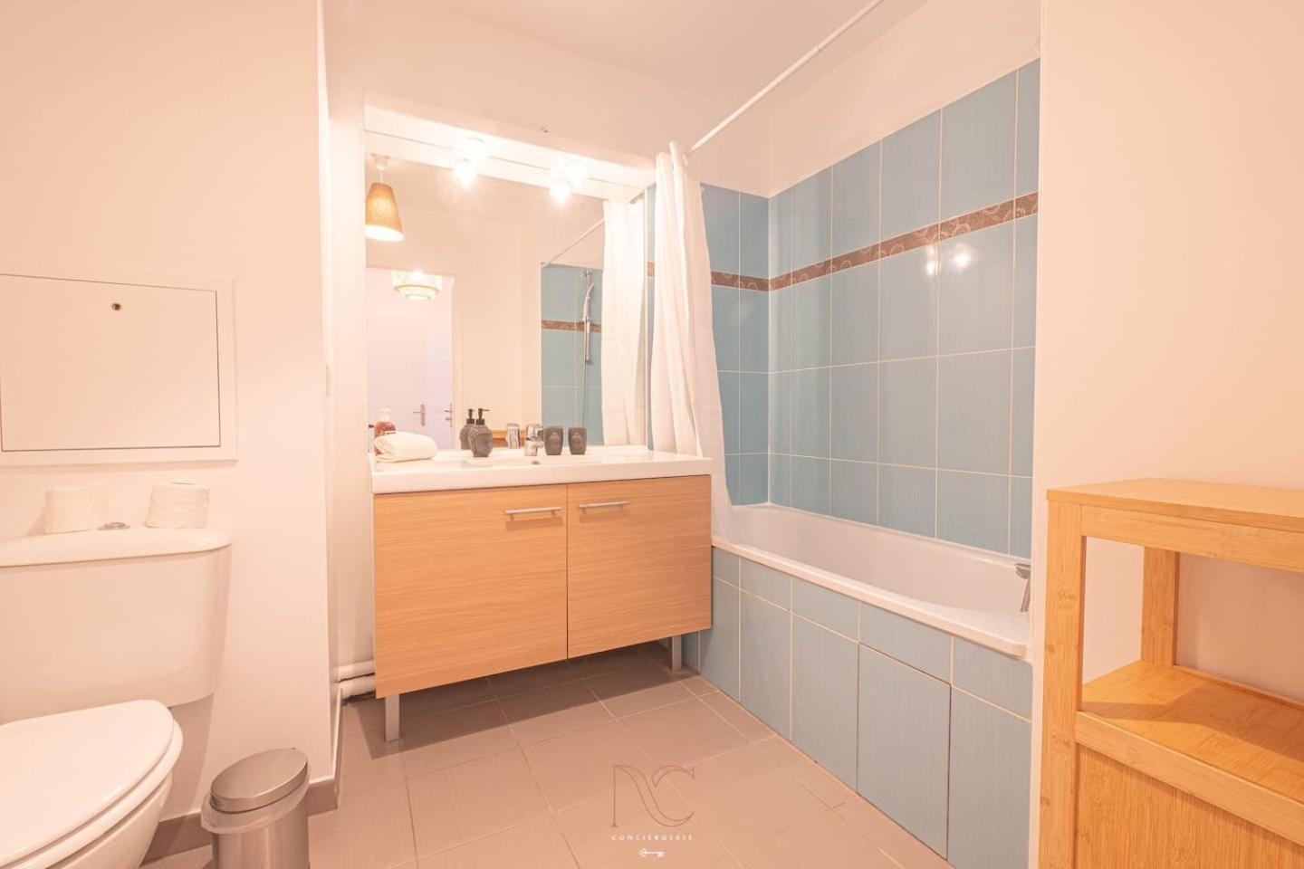 *disneyland-paris* 7 Pers, Wifi, Parking Magny-le-Hongre